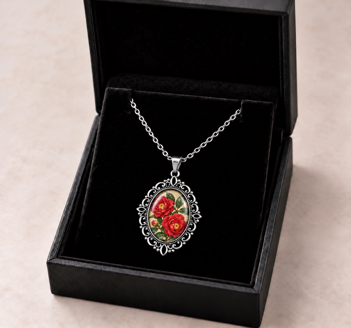 Collier Camélia Écarlate – Pendentif Floral Vintage